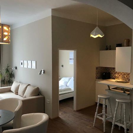 Foter Apartmanhaz Сентендре Екстериор снимка