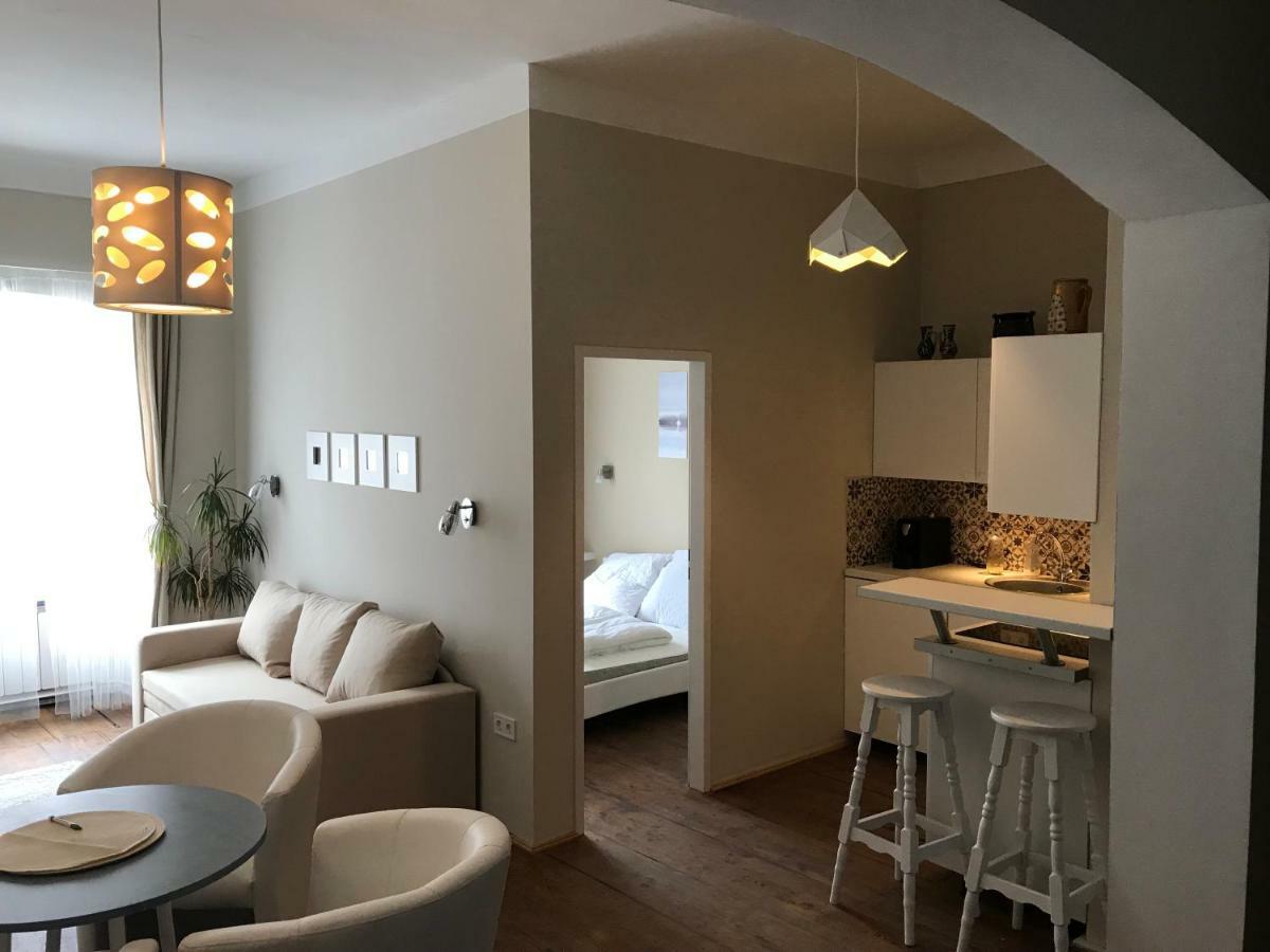 Foter Apartmanhaz Сентендре Екстериор снимка
