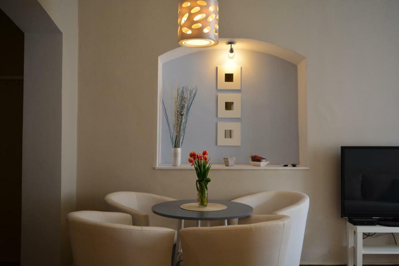 Foter Apartmanhaz Сентендре Екстериор снимка