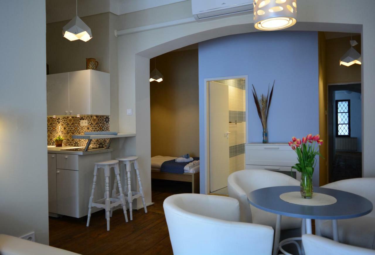 Foter Apartmanhaz Сентендре Екстериор снимка