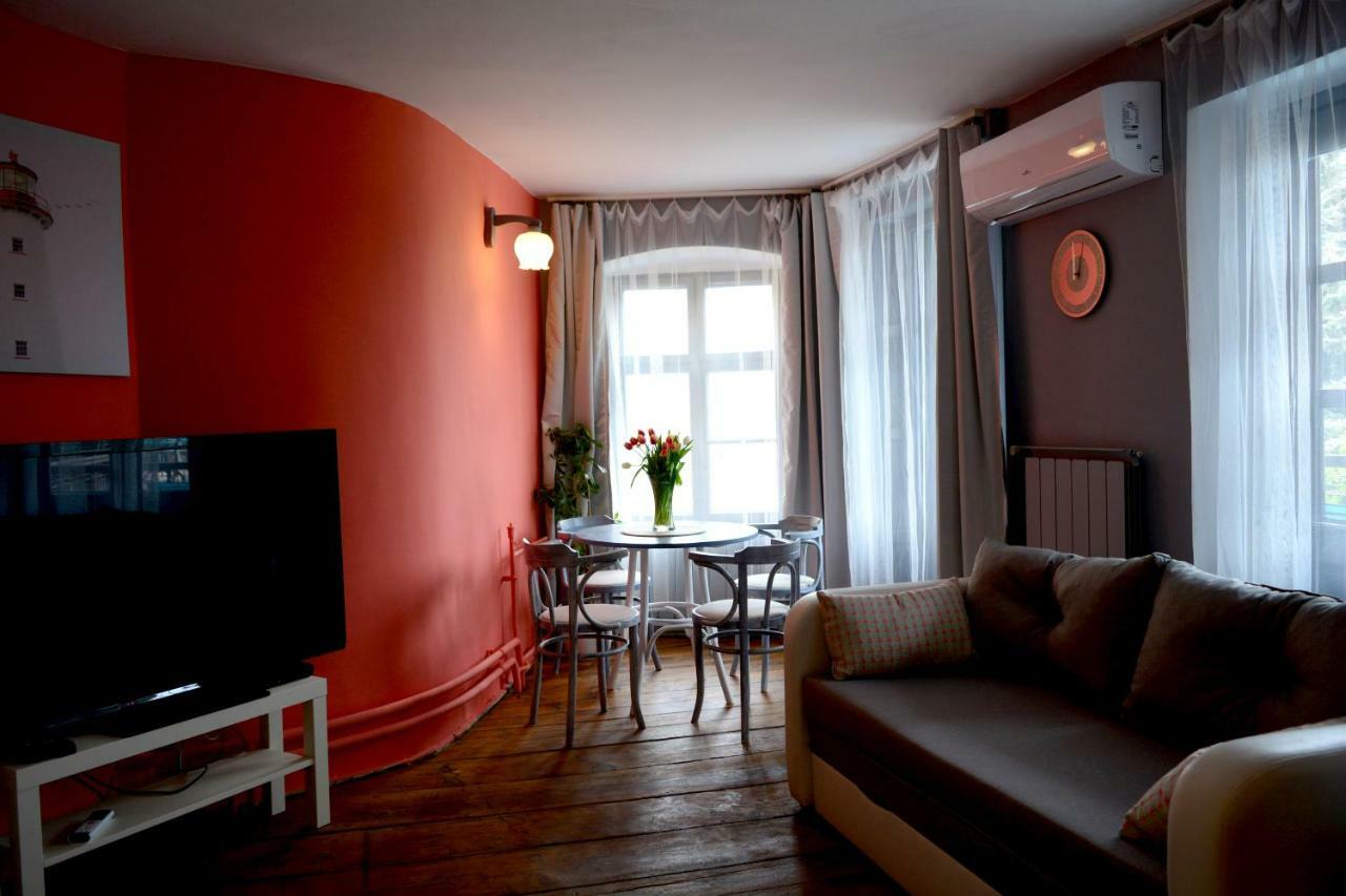 Foter Apartmanhaz Сентендре Екстериор снимка