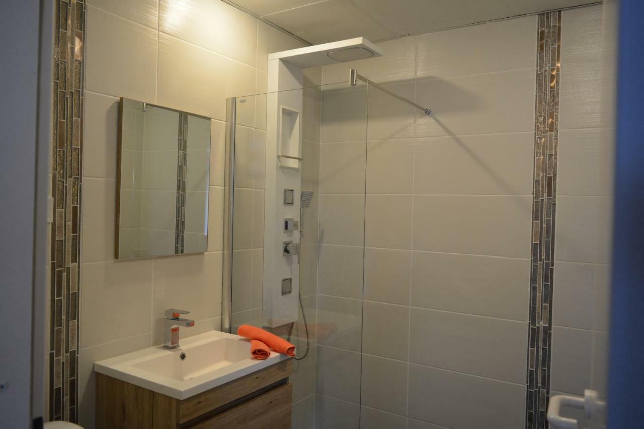 Foter Apartmanhaz Сентендре Екстериор снимка
